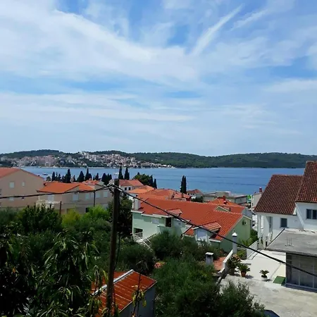 Apartment With Parking Space Okrug Gornji - Ciovo - 22795